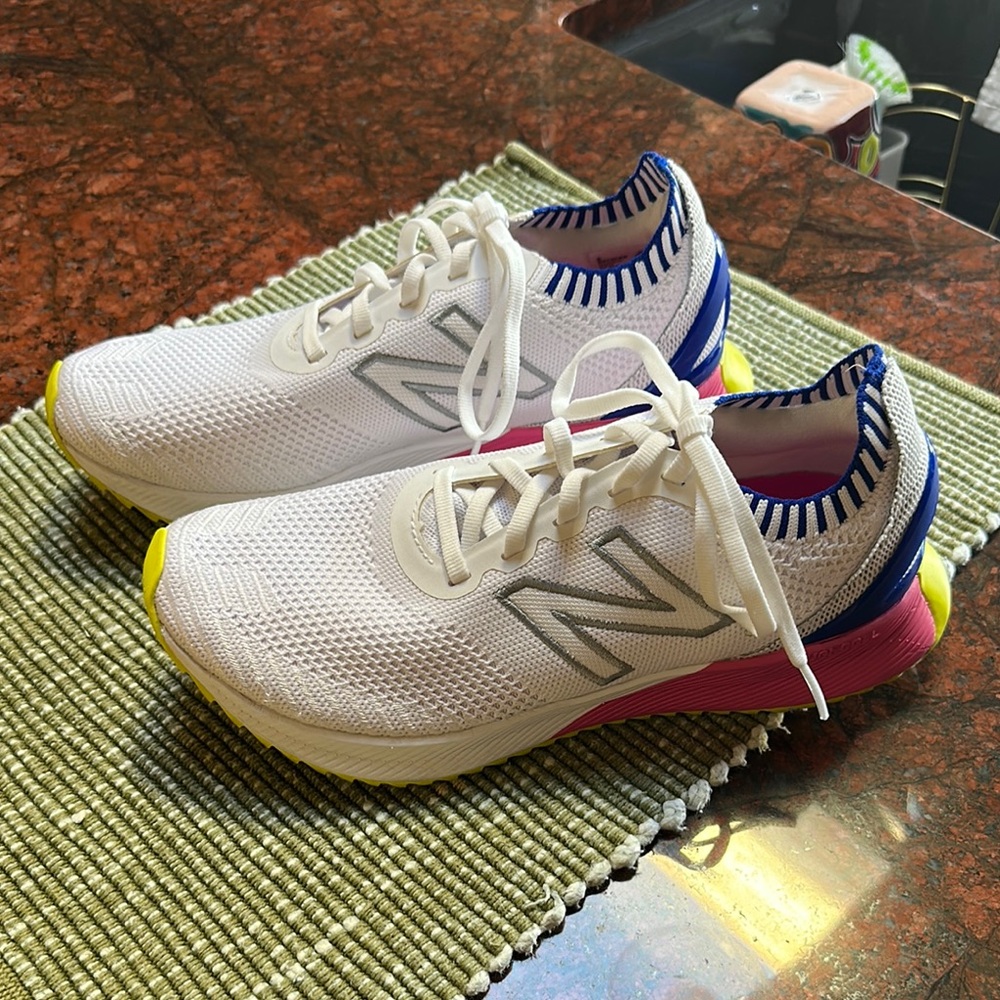 New Balance White and Pink Sneakers